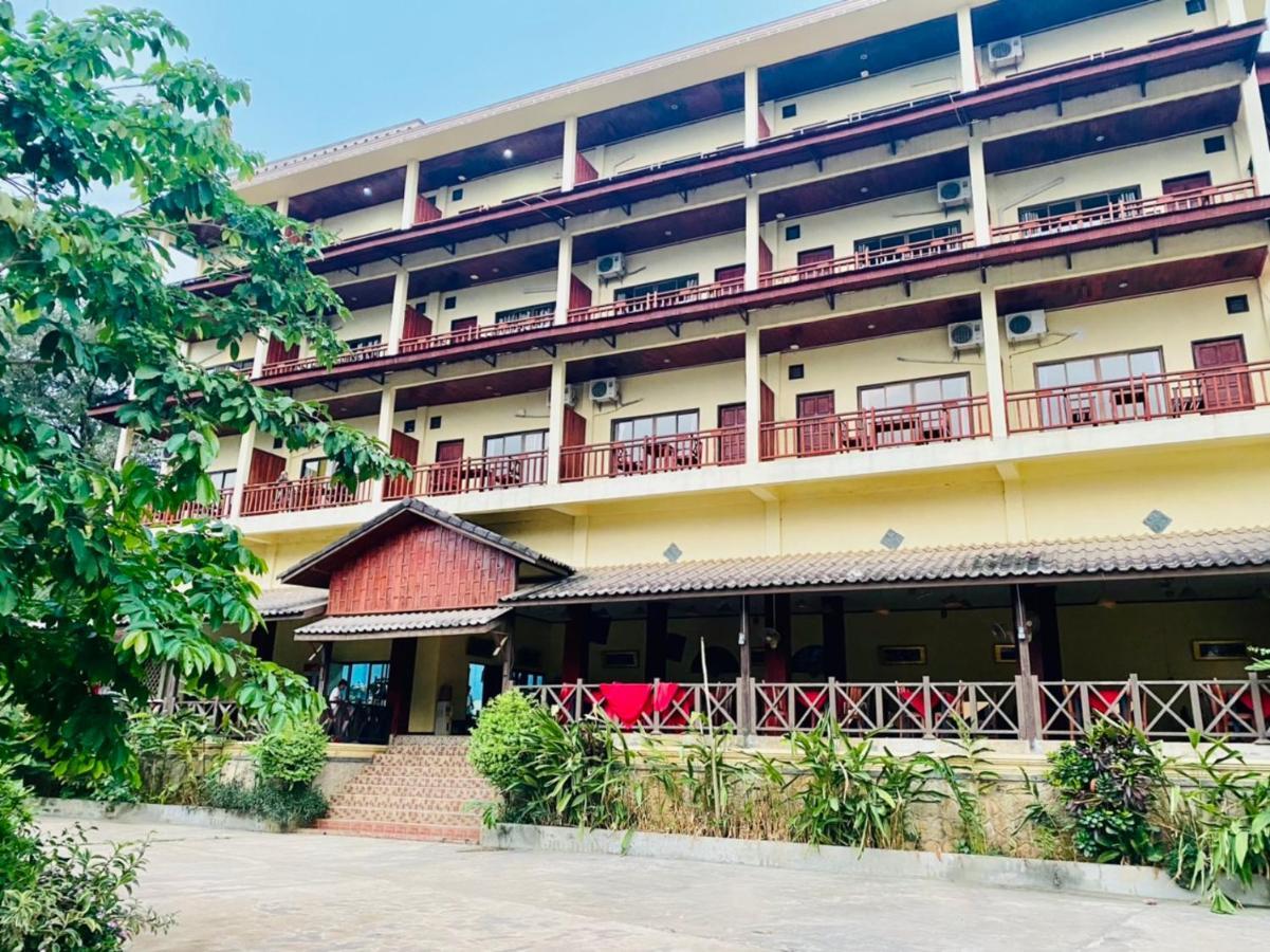 Hana Riverside Hotel Vang Vieng Exteriér fotografie