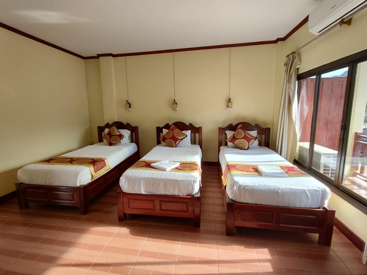Hana Riverside Hotel Vang Vieng Exteriér fotografie